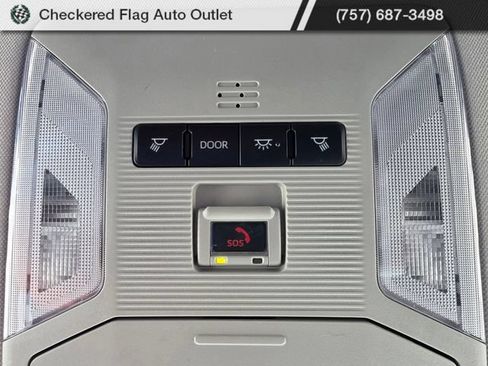 Used 2022 Toyota RAV4 XLE AWD/4WD image 23