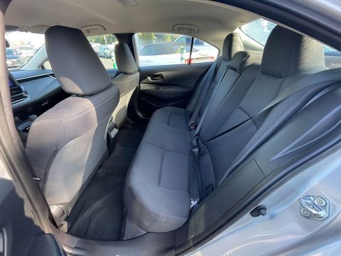 Used 2025 Toyota Corolla LE image 25