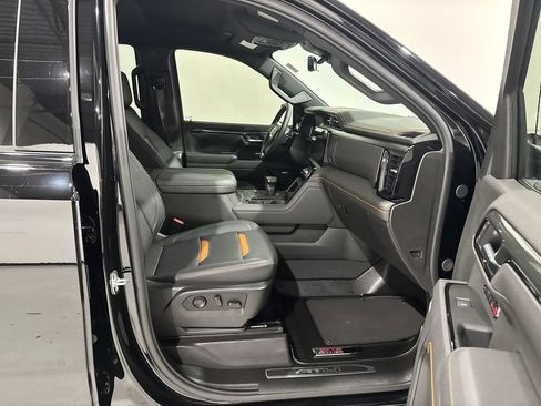 Used 2026 GMC Sierra 1500 AT4 w/ Technology Package AWD/4WD image 21