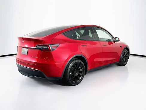 Used 2021 Tesla Model Y Long Range AWD/4WD image 9