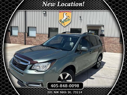 Used 2017 Subaru Forester 2.5i Premium AWD/4WD image 1