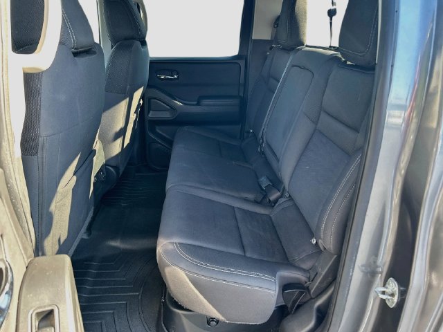 Used 2022 Nissan Frontier SV AWD/4WD image 31