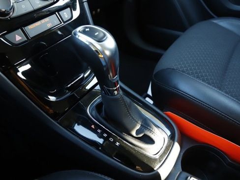 Used 2019 Buick Encore Preferred image 26