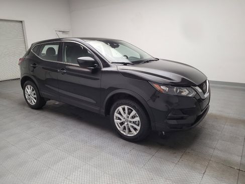 Used 2021 Nissan Rogue Sport S FWD image 11