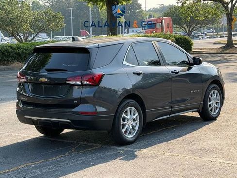 Used 2022 Chevrolet Equinox LT FWD image 4