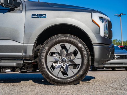 New 2025 Ford F150 Lightning Flash image 10