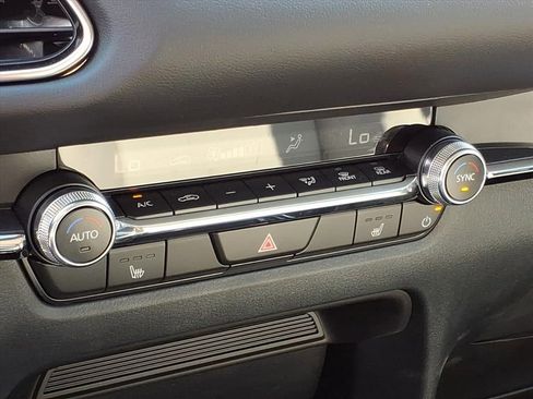 New 2025 MAZDA CX-30 AWD 2.5 S w/ Preferred Package image 19