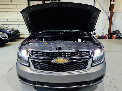 Used 2019 Chevrolet Tahoe 4WD w/ Enhanced Driver Alert Package image 46