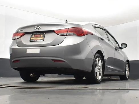 Used 2012 Hyundai Elantra GLS w/ Preferred Pkg 3 FWD image 13