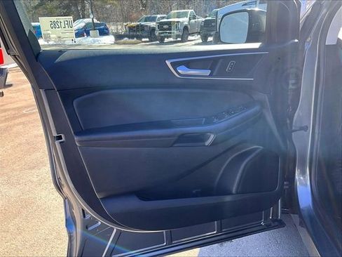 Used 2023 Ford Edge SEL w/ Convenience Package image 18