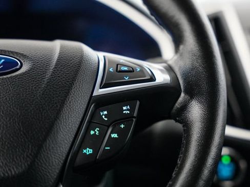 Used 2015 Ford Edge SEL FWD image 49
