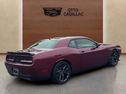 Used 2023 Dodge Challenger GT w/ Plus Package image 4