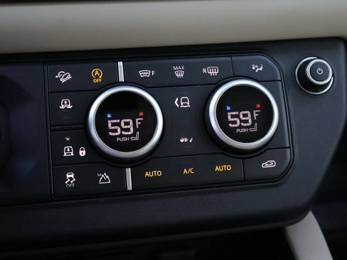 Certified 2024 Land Rover Defender 130 X-Dynamic SE AWD/4WD image 26