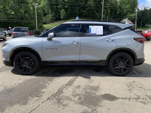 Used 2023 Chevrolet Blazer RS w/ Driver Confidence II Package AWD/4WD image 13