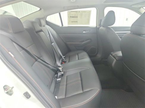 New 2025 Nissan Altima 2.5 SR w/ SR Premium Package image 43