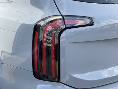 Used 2024 Kia Telluride SX X-Line image 7
