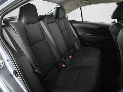 Used 2022 Toyota Corolla LE FWD image 20