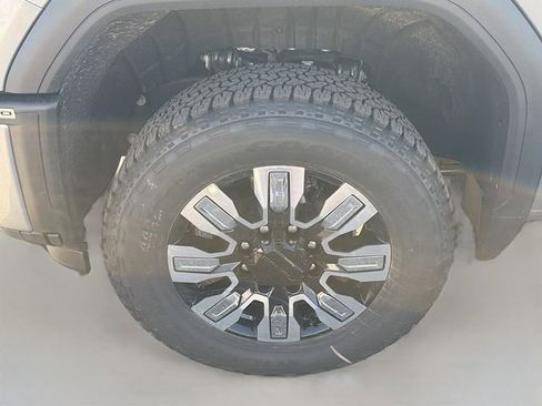 New 2026 GMC Sierra 2500 Denali w/ Denali Reserve Package AWD/4WD image 22