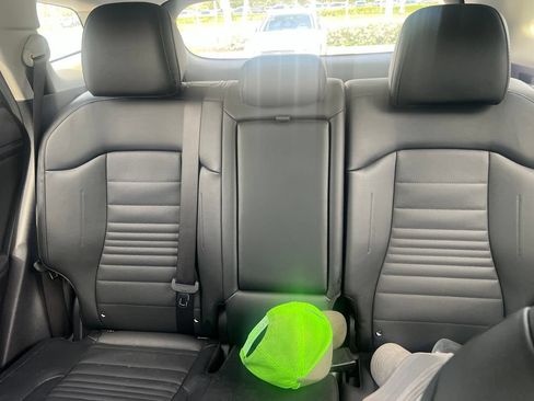 Used 2025 Kia Sportage SX FWD image 7
