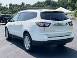 Used 2015 Chevrolet Traverse LT w/ Style and Technology Package image 3