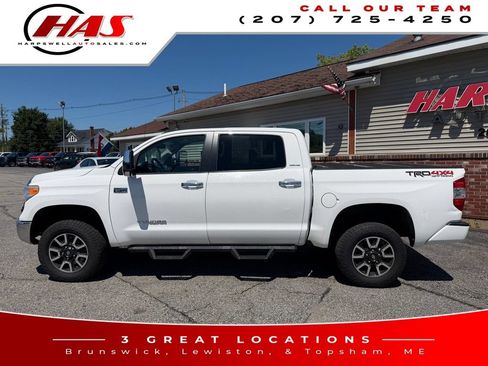 Used 2017 Toyota Tundra Limited w/ Limited Premium Package AWD/4WD image 3
