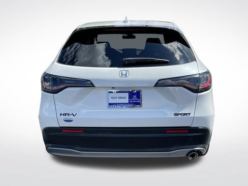 Certified 2026 Honda HR-V Sport image 5