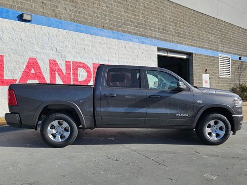 New 2026 RAM 1500 Big Horn AWD/4WD image 8