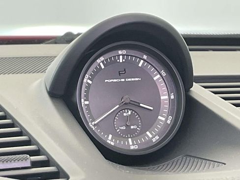 Used 2024 Porsche 911 Carrera S image 25