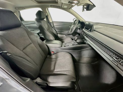 Used 2024 Honda Accord EX image 29
