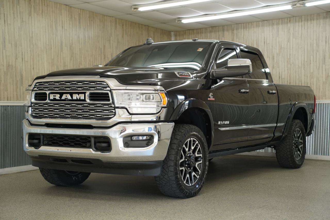 Used 2022 RAM 2500 Limited AWD/4WD image 4