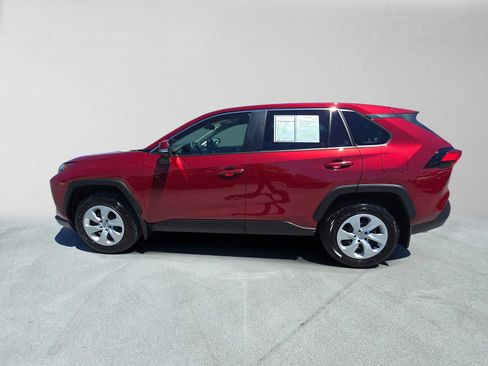 Certified 2025 Toyota RAV4 LE AWD/4WD image 6