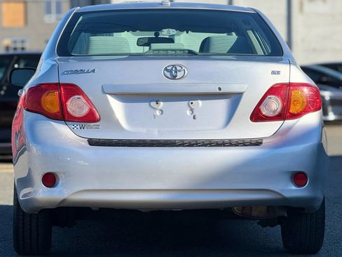 Used 2010 Toyota Corolla S image 6