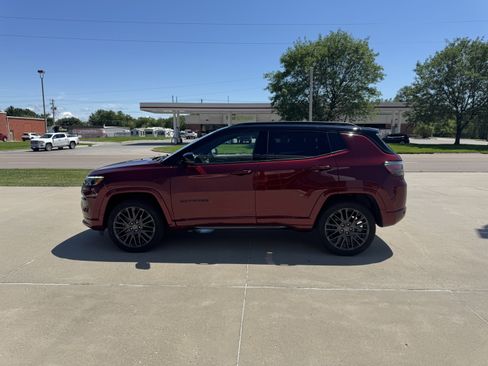 Certified 2022 Jeep Compass High Altitude image 5