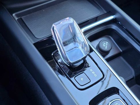 New 2026 Volvo XC60 B5 Plus w/ Climate Package image 32