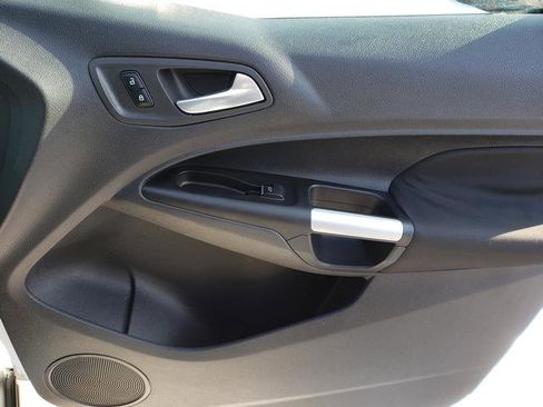 Used 2016 Ford Transit Connect XLT image 17