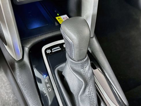 Used 2023 Toyota Corolla Cross AWD Hybrid w/ Convenience Package image 14