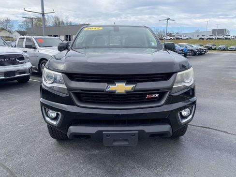 Used 2017 Chevrolet Colorado Z71 image 2