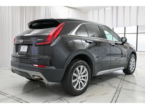 Certified 2023 Cadillac XT4 Premium Luxury image 7
