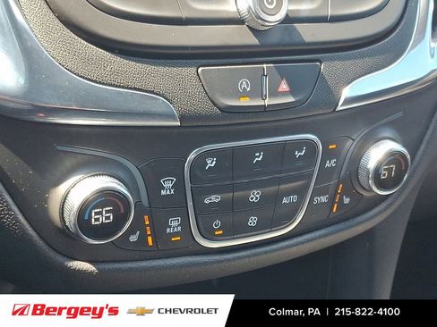 Certified 2024 Chevrolet Equinox LT AWD/4WD image 18