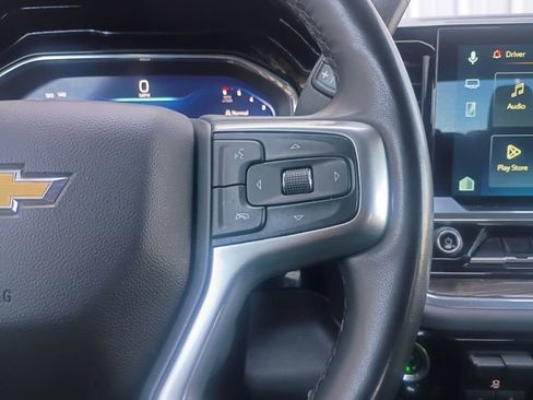 Used 2025 Chevrolet Silverado 1500 LT image 25