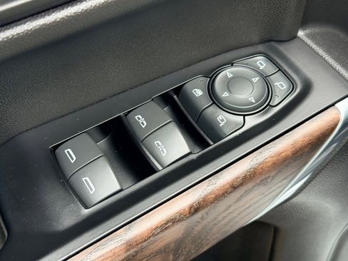 Used 2019 GMC Sierra 1500 Denali w/ Denali Ultimate Package image 12