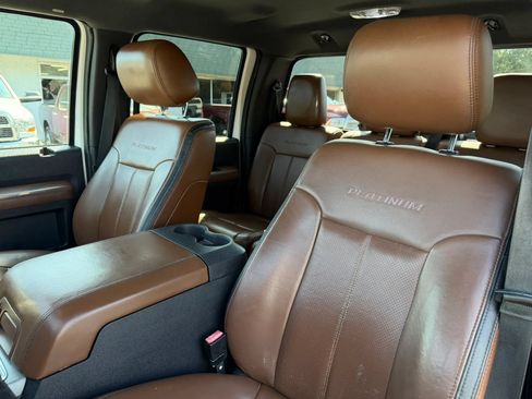 Used 2015 Ford F250 Platinum AWD/4WD image 19