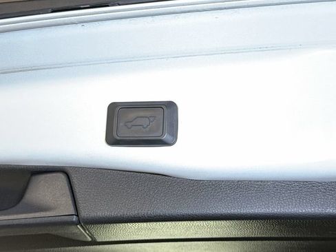 Used 2024 Toyota RAV4 XLE Premium w/ Weather Package AWD/4WD image 15