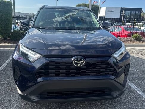Used 2024 Toyota RAV4 XLE w/ Convenience Package FWD image 5
