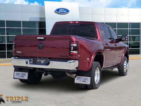 Used 2022 RAM 3500 Laramie AWD/4WD image 5