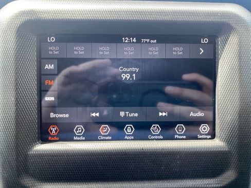 Used 2023 Jeep Gladiator Sport AWD/4WD image 29