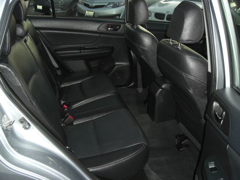 Used 2012 Subaru Impreza 2.0i Sport Limited image 13