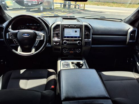 Used 2021 Ford Expedition XLT RWD image 12