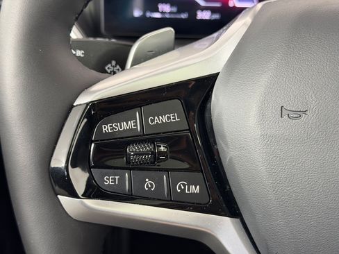 Certified 2025 BMW 330i Sedan image 14