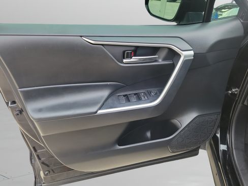 Used 2024 Toyota RAV4 XLE AWD/4WD image 6